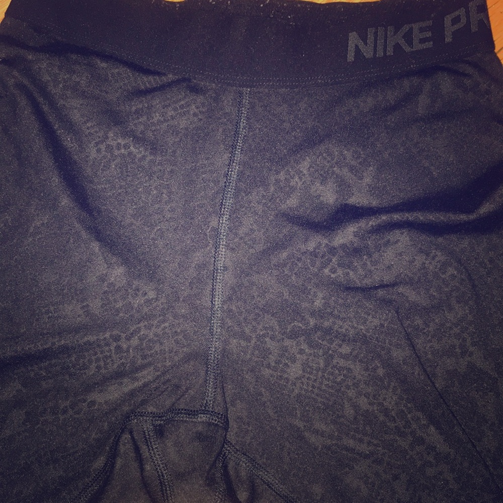 Nike Pro Snake Skin Print Dry Fit Leggings XS